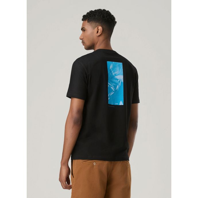 V24MMDF28_950_2-CAMISETA-BOTANIC