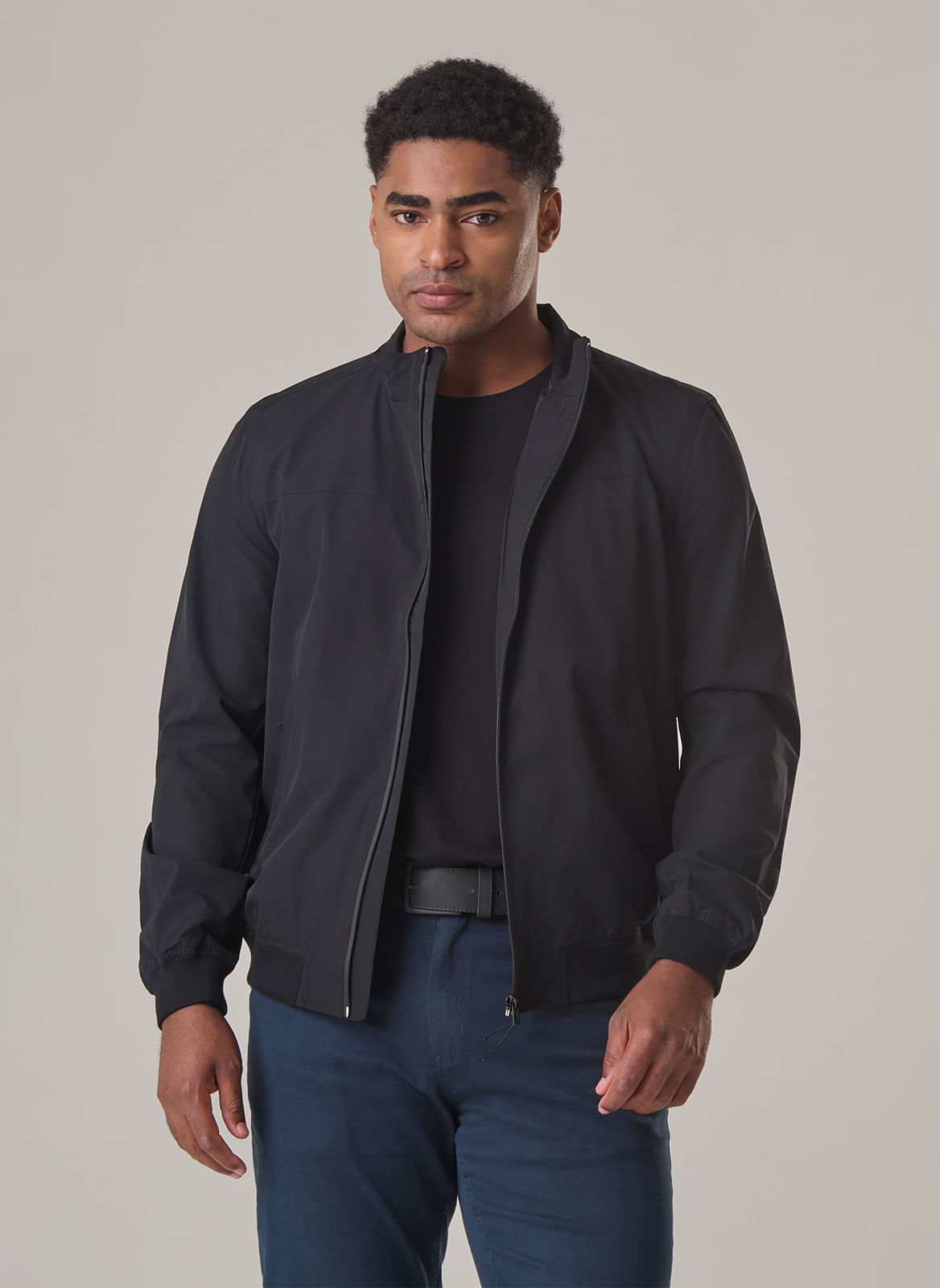 50% OFF em Jaquetas e Tricot selecionados
