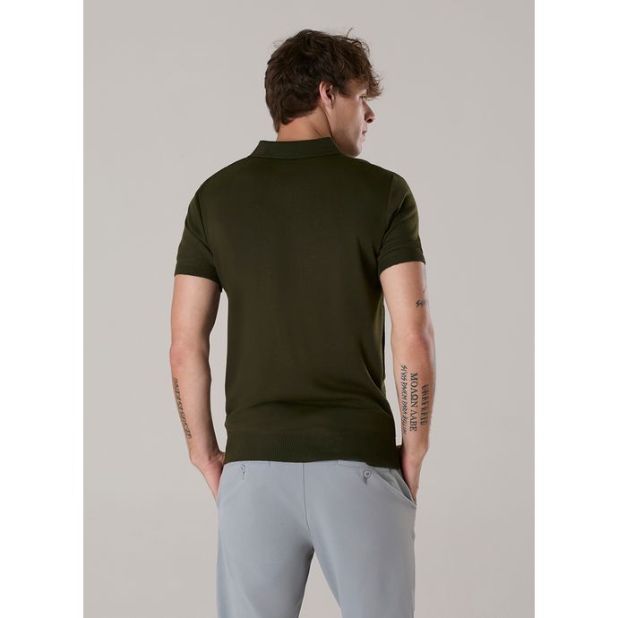 I25MTDF01_850_2-TRICOT-POLO-3-BOTOES