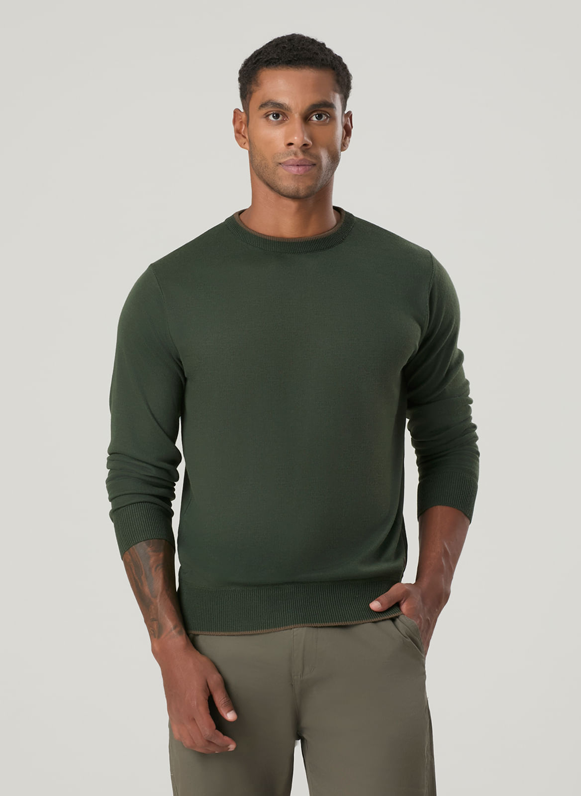 Tricot Masculino Gola Careca Com Detalhe Friso