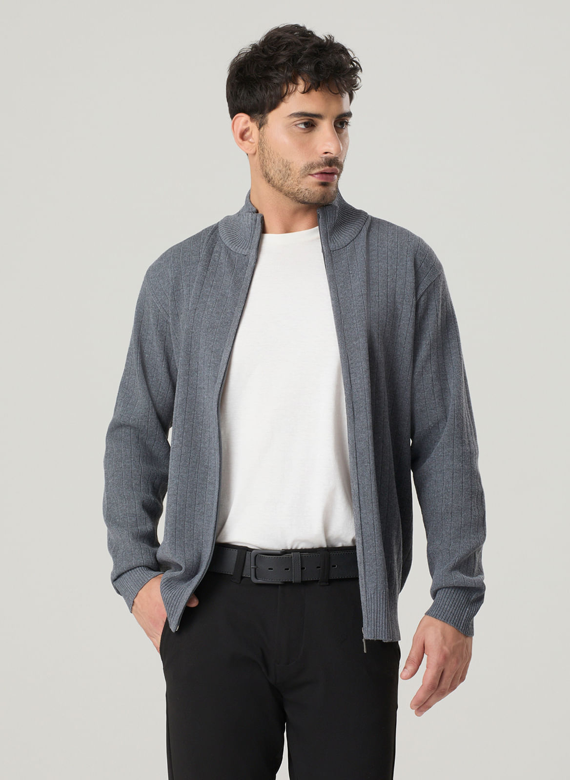 Tricot Canelado Ziper Total