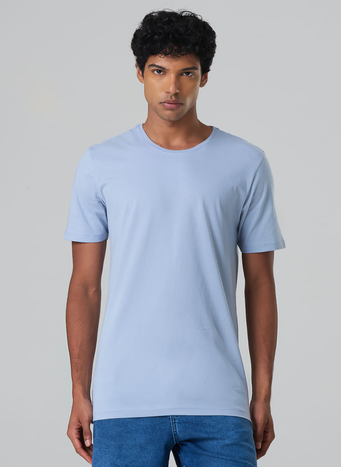 Camiseta Básica Masculina Em Meia Malha De Algodão